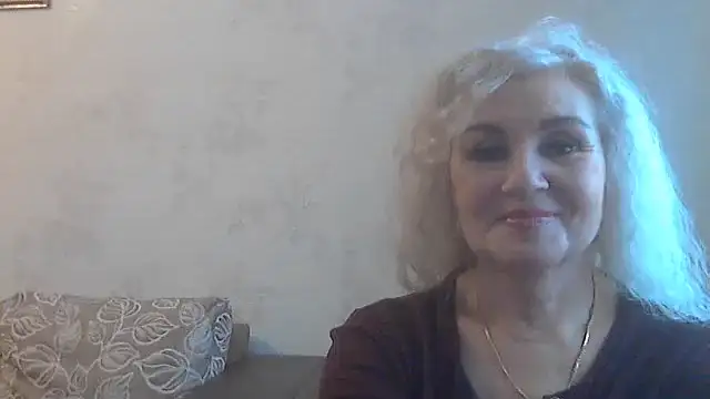 Snapshot of LadySexyBlond chatting on 06.01.26 LadySexyBlond online show from 06.01.26