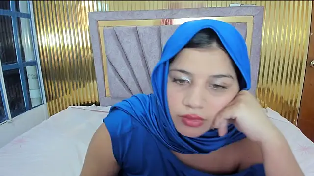 Amyra Rasi online show from 01.06.26