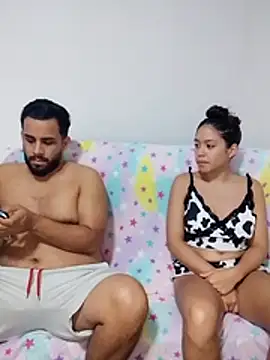 Snapshot of fabulousgirl chatting on 11.23.25 fabulousgirl online show from 11.23.25