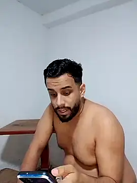 Snapshot of fabulousgirl chatting on 12.05.25 fabulousgirl online show from 12.05.25