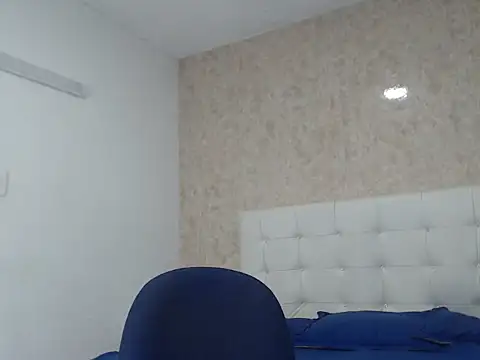 Aaron Foxxx online show from 12.19.25