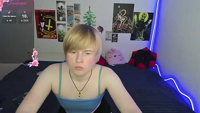 Cattie w  online show from 01.17.26