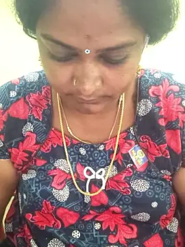 Snapshot of navyasree143 chatting on 01.17.26 navyasree143 online show from 01.17.26
