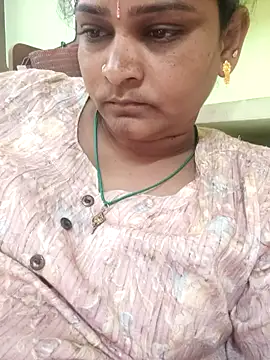 Snapshot of navyasree143 chatting on 02.20.26 navyasree143 online show from 02.20.26