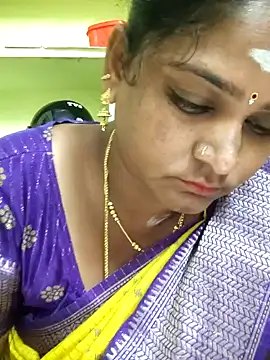 Snapshot of navyasree143 chatting on 03.03.26 navyasree143 online show from 03.03.26