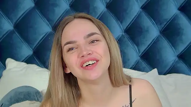 AnitaVenture online show from 11.05.25