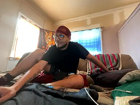 ThrowedWorldWide online show from 01.10.26