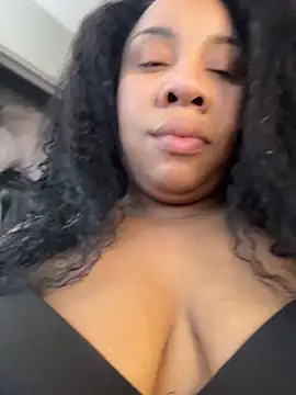 NeliaHexxen online show from 02.13.26