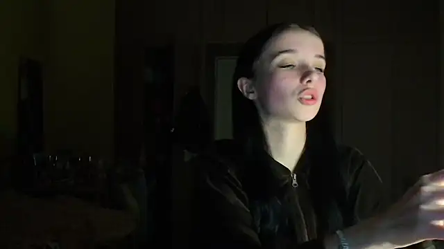 Emilia Light online show from 03.29.26