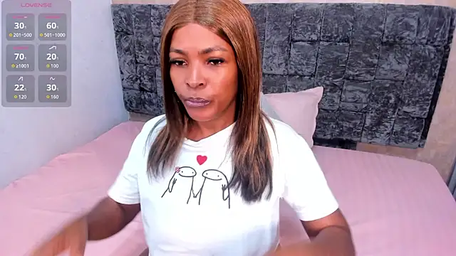 Layla lell online show from 10.14.25