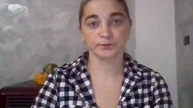 Snapshot of GoldenAngelMilf chatting on 11.13.25 GoldenAngelMilf online show from 11.13.25