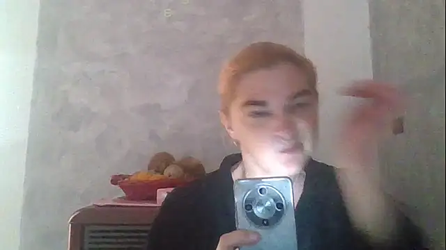 Snapshot of GoldenAngelMilf chatting on 02.07.26 GoldenAngelMilf online show from 02.07.26