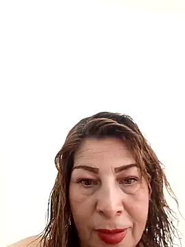 Snapshot of VANESSA__01 chatting on 11.19.25 VANESSA 01 online show from 11.19.25