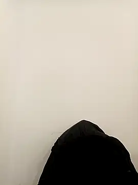 VANESSA  01 online show from 12.16.25