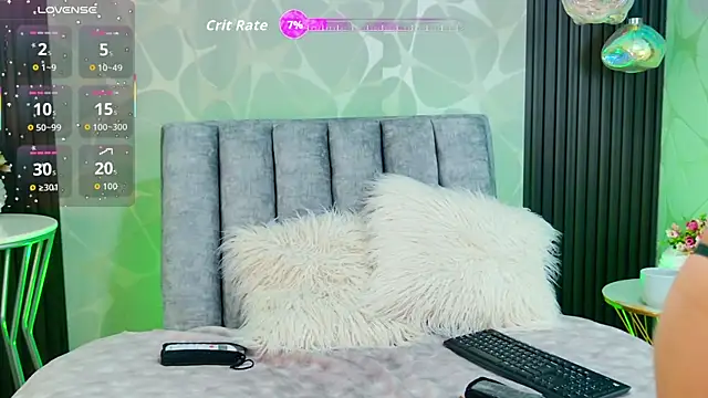 LiaTeylor online show from 01.14.26