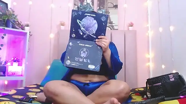 Cassie Lane online show from 11.13.25