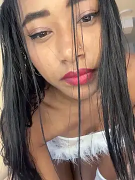 Soleyma  online show from 10.07.25