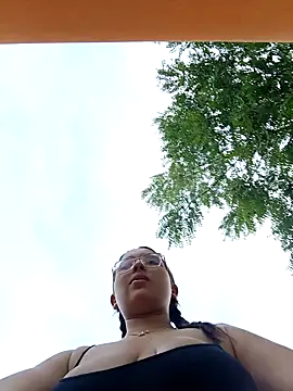 young dairy01 online show from 10.08.25