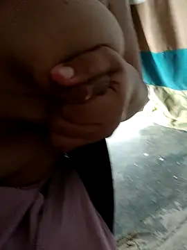 young dairy01 online show from 10.10.25