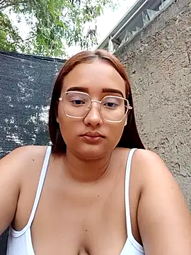 young dairy01 online show from 02.12.26