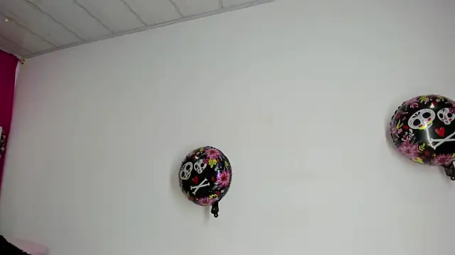 XaanderGrey online show from 10.07.25