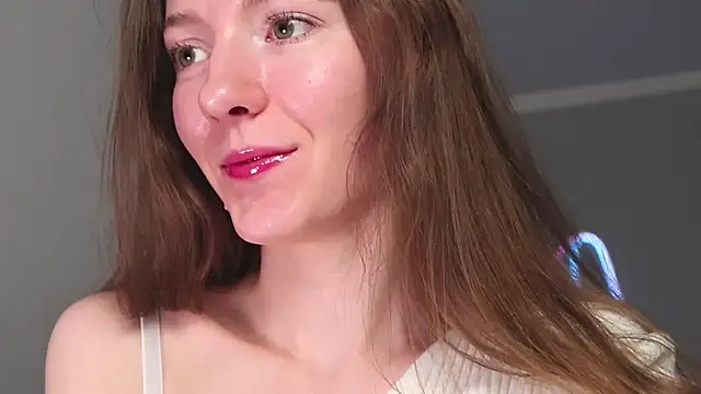 Snapshot of Why_me_stella chatting on 10.11.25 Why me stella online show from 10.11.25