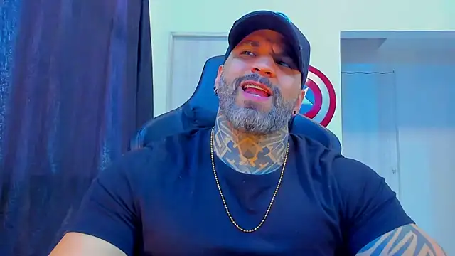 Snapshot of JoshRigby chatting on 02.09.26 JoshRigby online show from 02.09.26