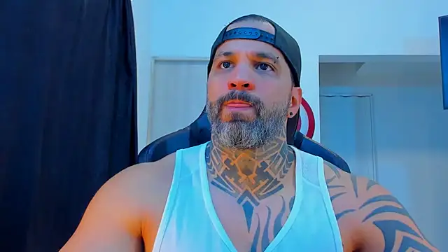 Snapshot of JoshRigby chatting on 02.20.26 JoshRigby online show from 02.20.26