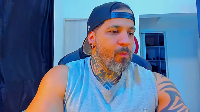 Snapshot of JoshRigby chatting on 02.27.26 JoshRigby online show from 02.27.26