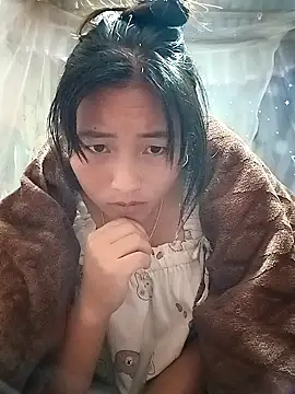 Snapshot of buddy-sexy chatting on 12.04.25 buddy-sexy online show from 12.04.25