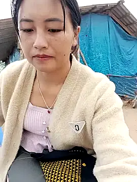 Snapshot of buddy-sexy chatting on 12.17.25 buddy-sexy online show from 12.17.25