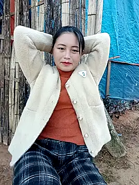 Snapshot of buddy-sexy chatting on 12.22.25 buddy-sexy online show from 12.22.25