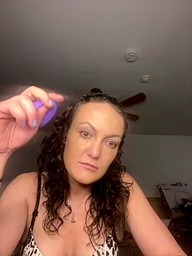 Snapshot of sexybriiiixoxo chatting on 12.01.25 sexybriiiixoxo online show from 12.01.25