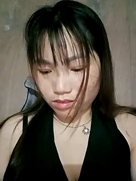 min-xinh online show from 03.18.26