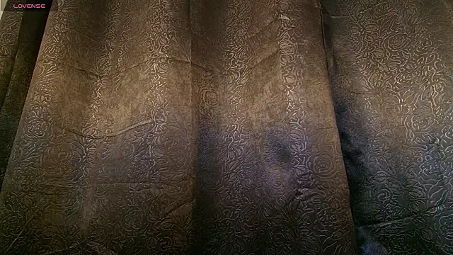 Valka Ross online show from 02.13.26