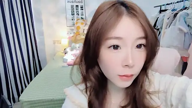 Snapshot of Gardenia-222 chatting on 11.03.25 Gardenia-222 online show from 11.03.25