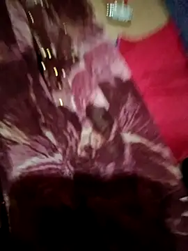 Snapshot of Lona2525 chatting on 11.08.25 Lona2525 online show from 11.08.25