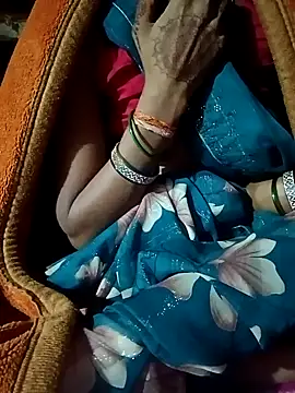 Snapshot of Lona2525 chatting on 02.22.26 Lona2525 online show from 02.22.26