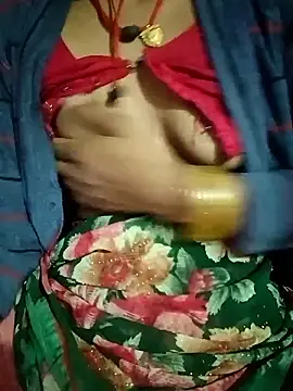 Snapshot of Lona2525 chatting on 03.28.26 Lona2525 online show from 03.28.26