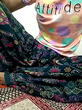 Snapshot of kavita_bhabi chatting on 10.13.25 kavita bhabi online show from 10.13.25