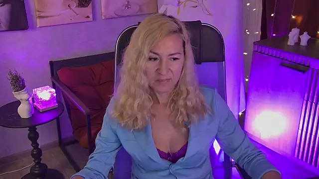 DonnaSmitth online show from 07.14.26