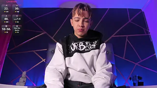 Lian Miller1  online show from 02.17.26