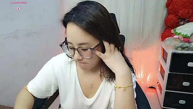 NEWONETO online show from 10.14.25