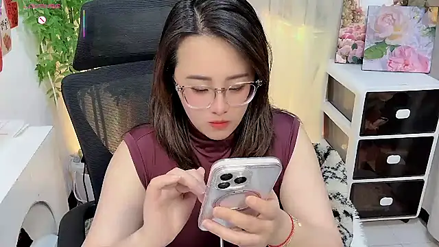 NEWONETO online show from 02.16.26