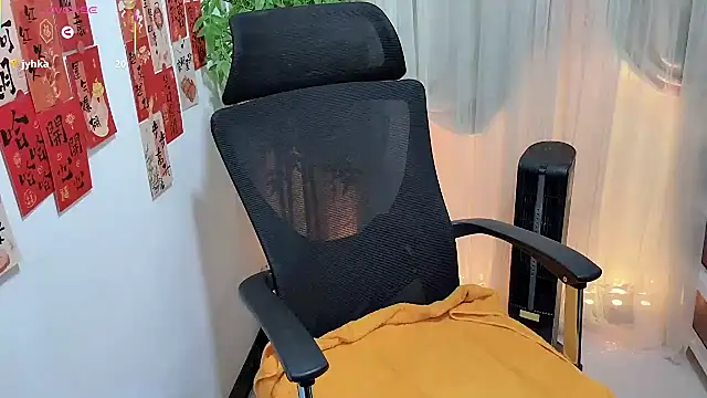 NEWONETO online show from 03.26.26