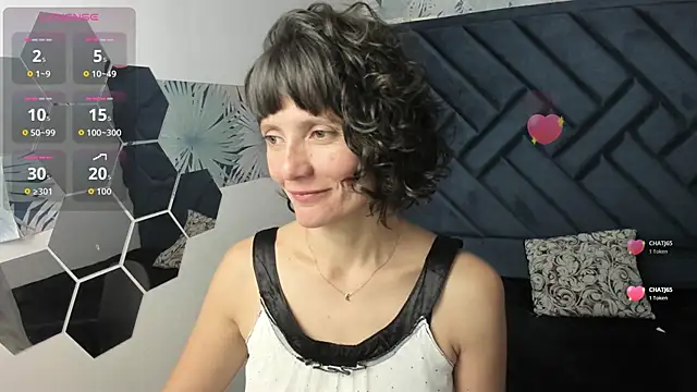 Valery More   online show from 01.07.26