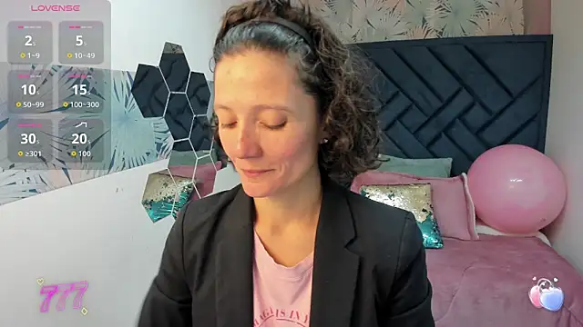 Valery More   online show from 06.10.26