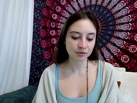 AdalynKiss online show from 12.04.25