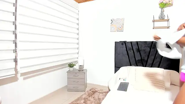 Taylormaccurdy  online show from 10.03.25