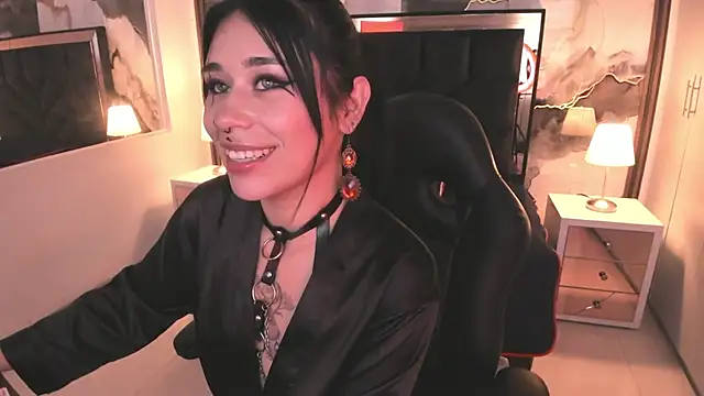 SusanVilla online show from 05.14.26